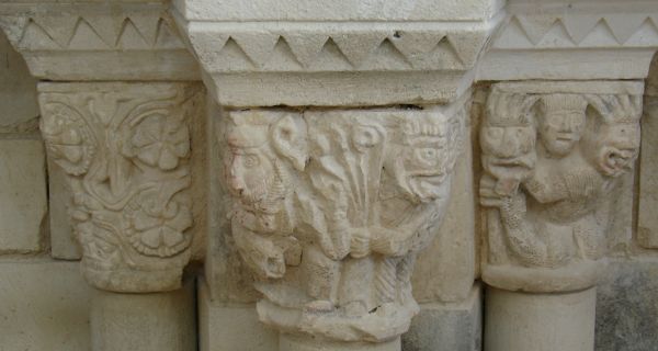 La reconstruction de la chapelle du prieur&eacute; Notre-Dame de Longefont dans l&rsquo;Indre.