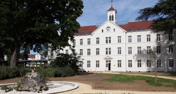 Le Clos des Vignes &agrave; Auxerre, un projet de type haussmannien