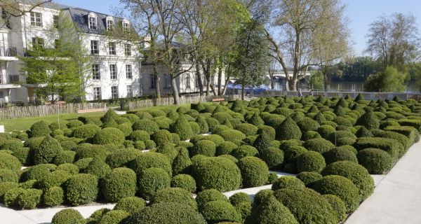 Un nouveau jardin &agrave; Orl&eacute;ans : le Jardin H&eacute;l&egrave;ne Cadou une ouverture sur la Loire