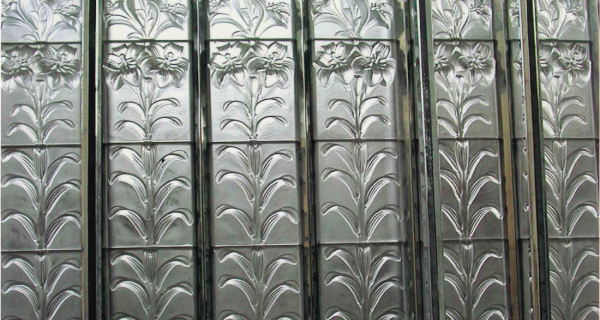 L&rsquo;&Icirc;le-de-France, du verre cath&eacute;drale &agrave; la dalle de verre