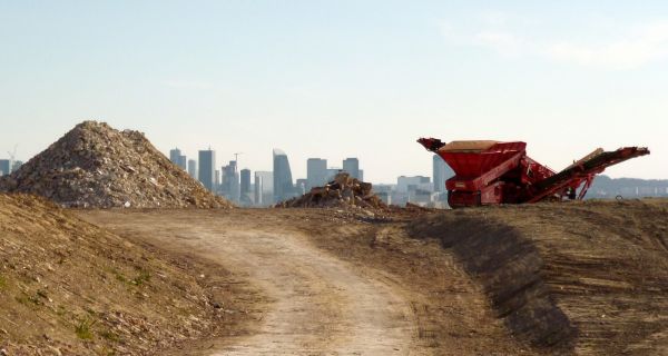 Du d&eacute;chet au mat&eacute;riau, au socle de paysage. Quel cycle &eacute;conomique pour les terres du Grand Paris Express ?