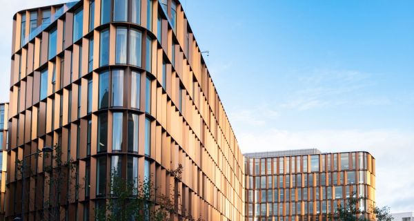 BNP Paribas Real Estate livre #Curve, son premier immeuble en ossature bois, l&rsquo;un des plus grands jamais r&eacute;alis&eacute;s en France